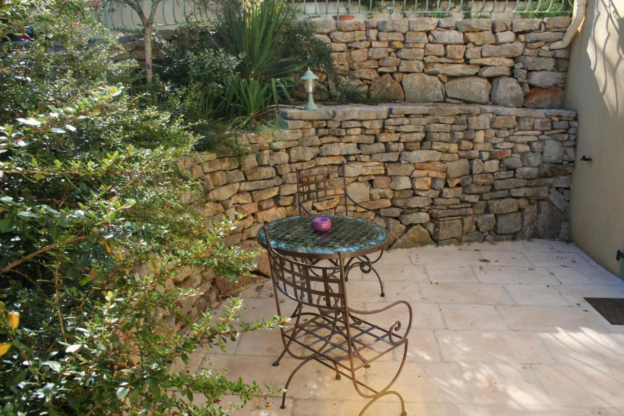 Le Mas Des Tarentes Chambres D'Hotes Trans-en-Provence Dış mekan fotoğraf